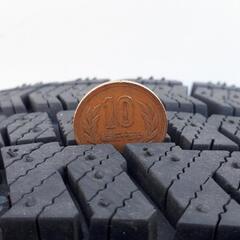 スタッドレスタイヤ×4 アルミホイール付き