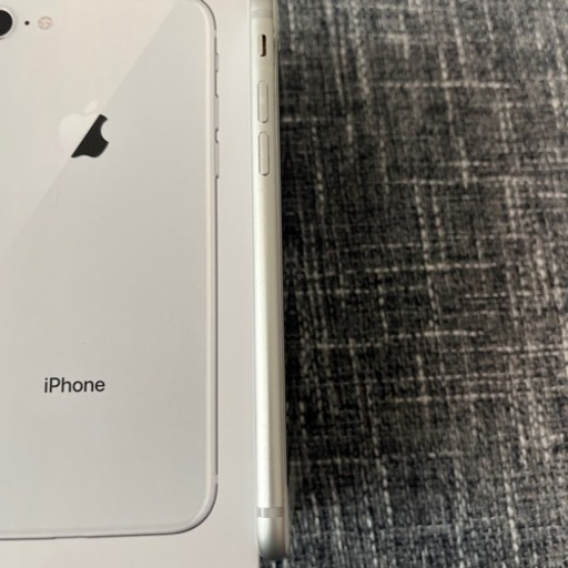 【値下げ】大容量　iphone 8 256GB SIMロック解除済 iPhone8 256GB simロック解除済 ケース付