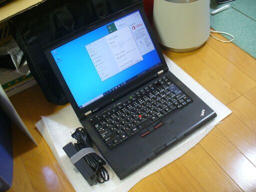 ⒾLenovo Thinkpad バッテリー残時間7時間超 Core i3 Windows 10 Pro / Office 2016 Professional インストール済（ライセンス認証済）14.1インチ ノートPCⒾ