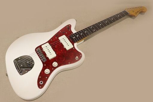 苫小牧バナナ】極美品 Fender TRADITIONAL 60S JAZZMASTER ジャズ