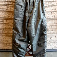 防寒ズボン（LLサイズ・ウエスト88-96）