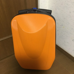 キックボードに変身する! スーツケース キックスケーター オレンジ 3