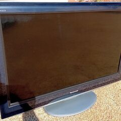 パナソニック　32型　液晶テレビ　2010年製　TH-L32D2