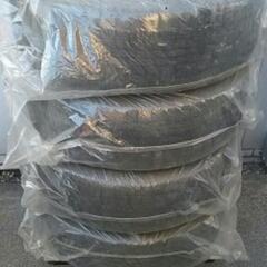 スタッドレスタイヤのホイル付き(値下げ要相談！)シーズン終わりの為値下げします。     