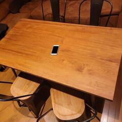 【ネット決済】ダイニングテーブル(天然木天板) 椅子4脚セット