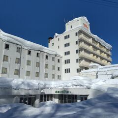 ゲレンデ内のお客様送迎業務（～３月末）