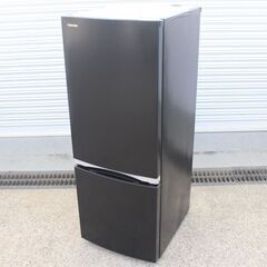 T305) ★高年式★ 東芝 2ドア 153L 2020年製 G...