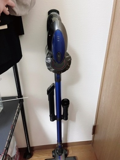 美品コードレス掃除機