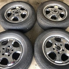 タイヤホイールセット　ランクル100で使ってました　　価格下げました
