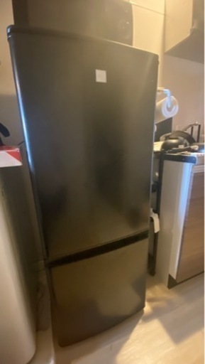 ２０２１年製　MITSUBISHI 冷蔵庫　146ℓ