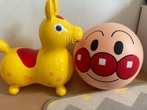 乗用イエローロディ　アンパンマンミュージアムボール