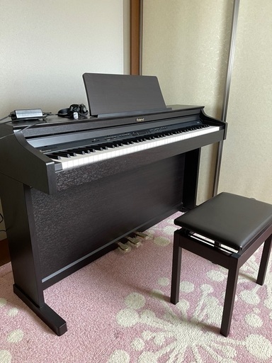 電子ピアノ(Roland)