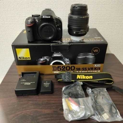 一眼レフ Nikon D5200 18-55VR BLACK レンズキット - 大阪府の生活雑貨