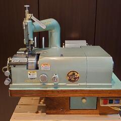 ニッピ革漉き機/NP-202○卓上型○美品○専用作業台