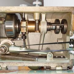 ニッピ革漉き機/NP-202○卓上型○美品○専用作業台