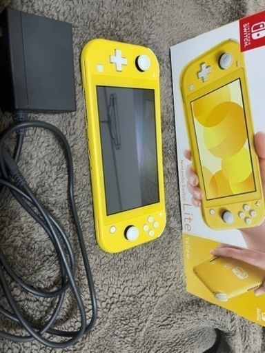 Nintendo Switch Lite スイッチライト イエロー chateauduroi.co