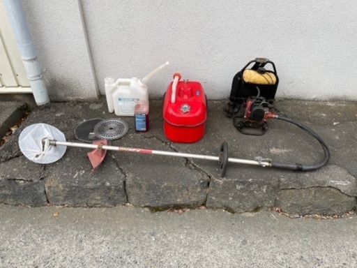 値下げ　エンジン草刈機　背負式