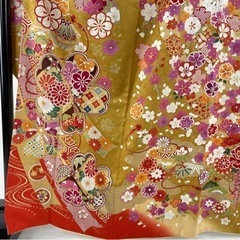 振袖 美品 名品 かわいい 桜 手毬 金糸 金彩 黄土色 袷