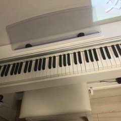 電子ピアノ　CASIO Privia PX-770