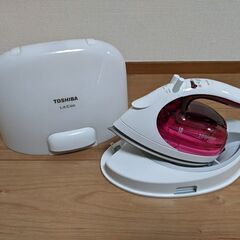 【ネット決済】東芝 コードレススチームアイロン 美ラクルラクー(...