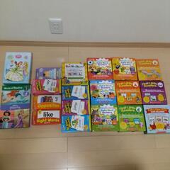 英語の本やフラッシュカードいろいろ