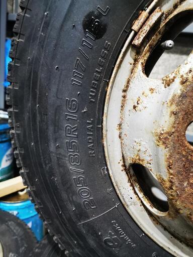 タイヤ、ホイール キャンター等に 205/85R16 117/115L スタッドレス 