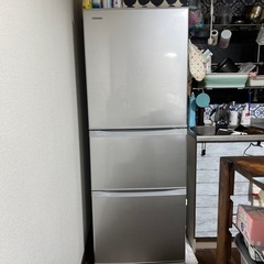 【受け渡し先決定】TOSHIBA 冷蔵庫　3ドア