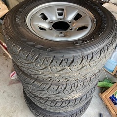 希少　トヨタ純正スチール　225/70r15  ダンロップ　タイ...