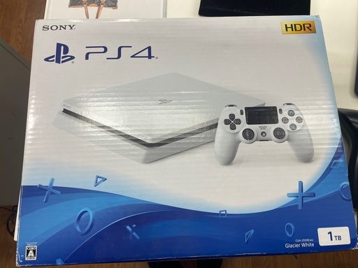 ソニー　PS4 CCUH-2100BB コントローラー1個付　1TB