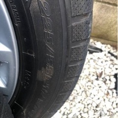スタッドレスタイヤ　Toyoタイヤ225-55-17R 4本セット