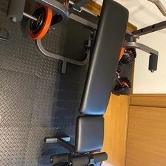 超お得　多機能ベンチプレス台　55キロプレート付き