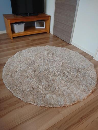 ニトリ円形ラグ Suzu センター南のカーペット マット ラグの中古あげます 譲ります ジモティーで不用品の処分
