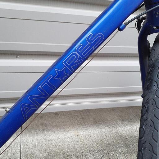 ANTARES(アンタレス)700C アルミ 21速 440mm 青クロス ANTARES(アンタレス)700C アルミ 21速 440mm 青クロス