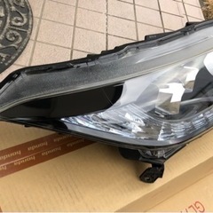 ⭐️ホンダヴェゼル⭐️RU3/4用 純正LEDヘッドライト右側 中古美品⭐️