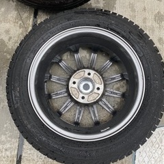 スタッドレスタイヤ　軽自動車用　1月末まで限定　25000円→20000円にお値下げ致します