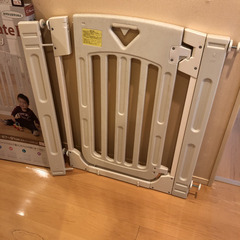 日本育児　ベビーゲート　Smart GateⅡ