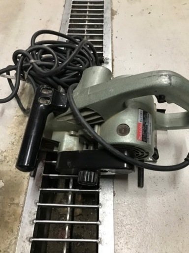 【中古】makita 仕上ミゾキリ 3803A