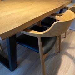 オーダーテーブル＋椅子４脚