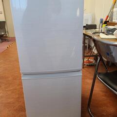 【ネット決済】SHARP ノンフロン冷凍冷蔵庫　SJ-D14C-...