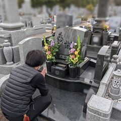 冠婚葬祭のお花屋さんが行う「お墓参り代行」 − 兵庫県