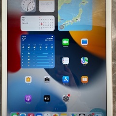 iPad Pro 12.9インチ ゴールド 128GB Wi-Fi Smart Keyboard付属