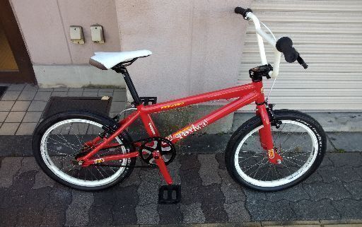 FREEAGENT[フリーエージェント]SpeedWay(スピードウェイ)20吋 BMX シングル/レッドｘホワイト