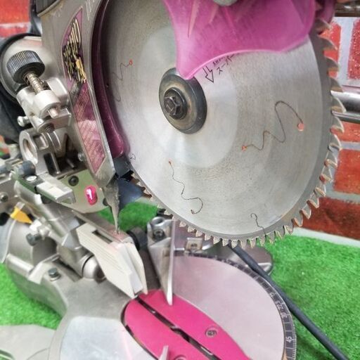 日立工機 C7RSHC スライドマルノコ【リライズ野田愛宕店】【店頭取引限定】【中古】管理番号：IT1E43L2Y81G 日立工機 C7RSHC スライドマルノコ【リライズ野田愛宕店】【店頭取引