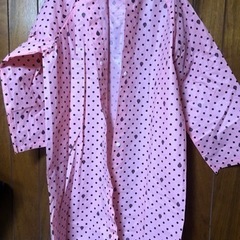 雨合羽 ピンク水玉 150くらい  0円