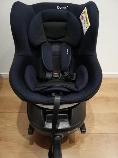 コンビ チャイルドシート ISOFIX
