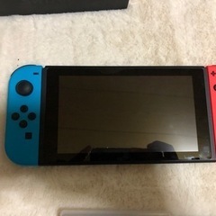 ニンテンドーSwitch、モニター、ホリコントローラー、カセット3種