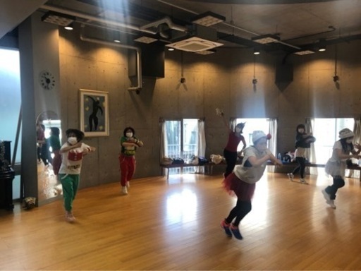 Zumba サークル メンバー募集中 大阪市住吉区帝塚山 Maki 姫松のズンバの生徒募集 教室 スクールの広告掲示板 ジモティー