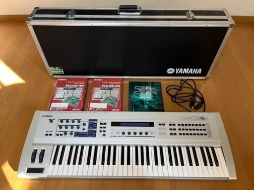 YAMAHA シンセサイザー CS6Xとケース及びPLG150-ANアナログモデリング音源