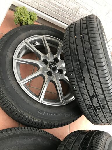 ストア 美品☆175/65R15 バリ溝 5.5J +43☆夏タイヤ・ホイール