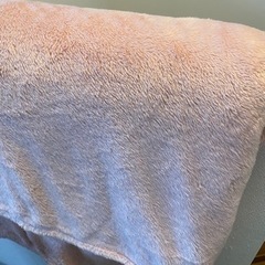 180×200 ピンク毛布